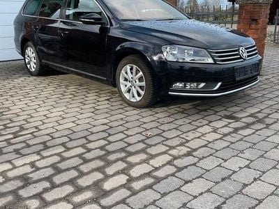 Gebraucht VW Passat Comfortline 140 PS (102 kW) 2012 Schwarz Kombi