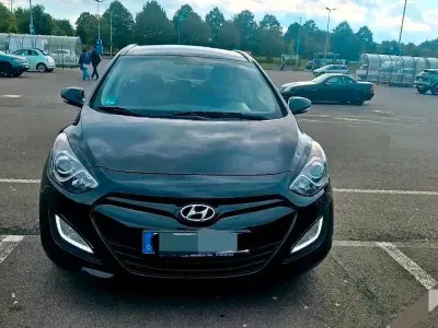 Gebraucht Hyundai i30 Turbo 110 PS (80 kW) 2012 Schwarz Limousine