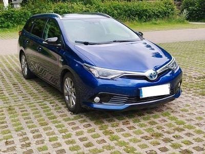 Toyota Auris Touring Sports