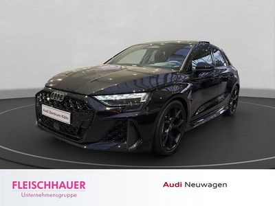 Nouă Audi RS3 Sport 400 CP (294 kW) 2025 Negru Berlinǎ