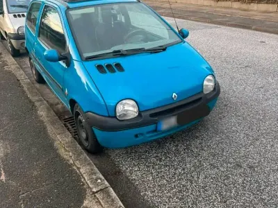 Usata Renault Twingo 58 CV (42 kW) 2002 Blu Utilitaria
