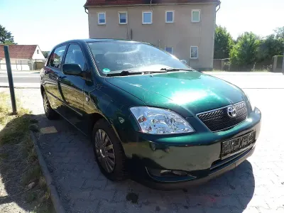 Gebraucht Toyota Corolla 97 PS (71 kW) 2003 Grün Kleinwagen