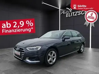 Używany Audi A4 Advanced 190 KM (139 kW) 2021 Szary Kombi
