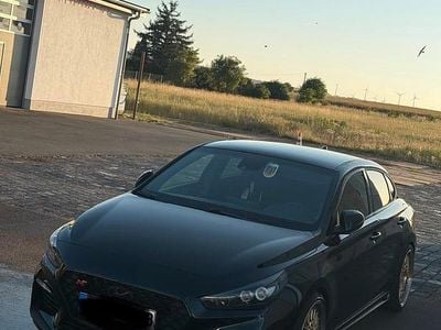 Gebraucht Hyundai i30 280 PS (205 kW) 2019 Schwarz Limousine