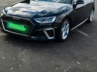 Gebraucht Audi A4 S-Line 150 PS (110 kW) 2021 Schwarz Kombi