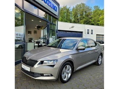 gebraucht Skoda Superb Lim. Style*Navi*AHK*Leder*ACC