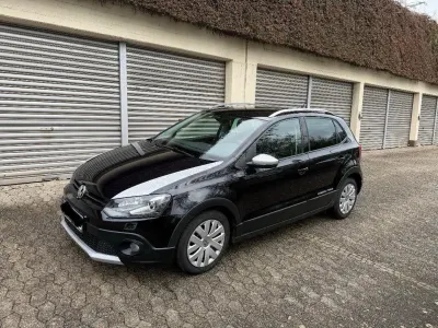 Usata VW Polo Cross 90 CV (66 kW) 2011 Nero Utilitaria