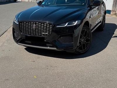 Second-hand Jaguar F-Pace R-Dynamic 204 CP (150 kW) 2021 Negru SUV