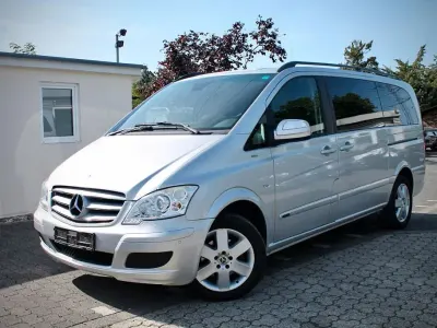 Używany Mercedes Viano 224 KM (164 kW) 2013 Srebrny Minivan