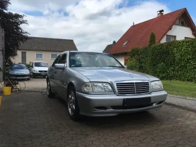 Gebraucht Mercedes C240 170 PS (125 kW) 1998 Silber Limousine