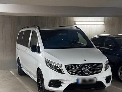 Gebraucht Mercedes V220 AMG line 163 PS (119 kW) 2022 Weiß Van / Kleinbus