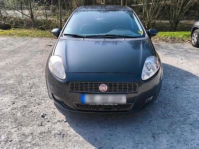 Gebraucht Fiat Grande Punto 75 PS (55 kW) 2011 Kleinwagen