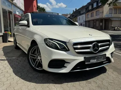 Gebraucht Mercedes E220 AMG line 194 PS (142 kW) 2016 Diamantweiss Limousine