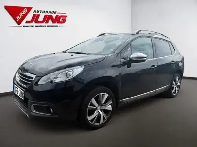 Gebraucht Peugeot 2008 Allure 120 PS (88 kW) 2016 Schwarz SUV