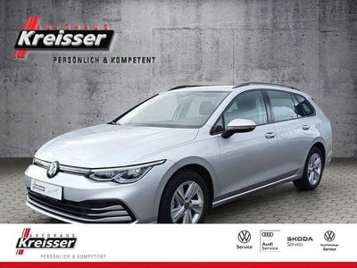 Gebraucht VW Golf VIII Life 131 PS (96 kW) 2024 Silber Kombi