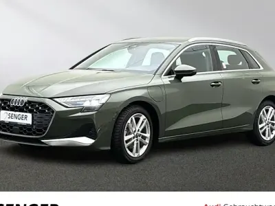Gebraucht Audi A3 Advanced 204 PS (150 kW) 2025 Distriktgrün Limousine