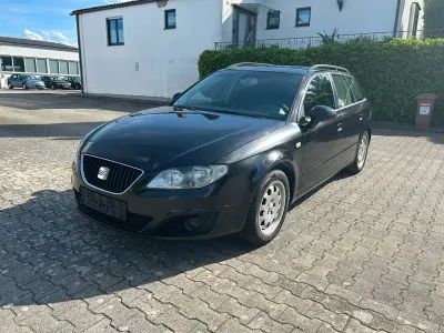 Gebraucht Seat Exeo Style 120 PS (88 kW) 2010 Schwarz Limousine