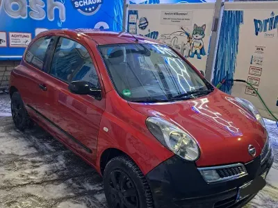 Gebraucht Nissan Micra 65 PS (47 kW) 2008 Rot Limousine