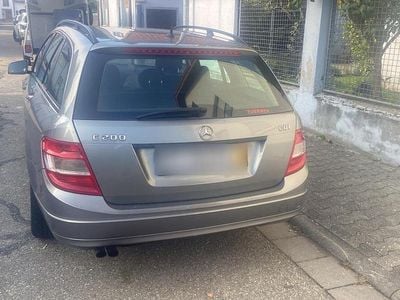 Mercedes C200