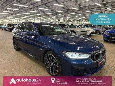 Gebraucht BMW 530e M Sport 292 PS (214 kW) 2022 Blau Kombi
