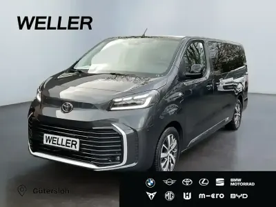 Używany Toyota Proace Team 177 KM (130 kW) 2025 Szary Minivan
