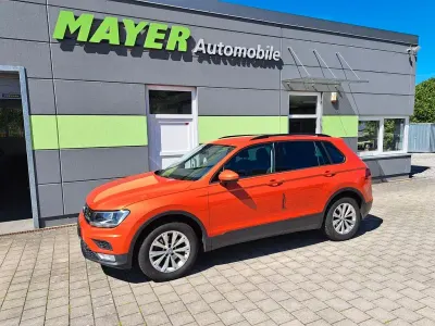 Gebraucht VW Tiguan Trendline 125 PS (91 kW) 2017 Orange SUV