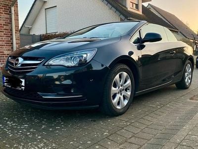Gebraucht Opel Cascada 165 PS (121 kW) 2015 Schwarz Cabrio