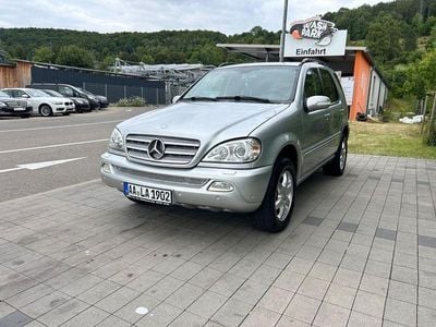 Mercedes ML270
