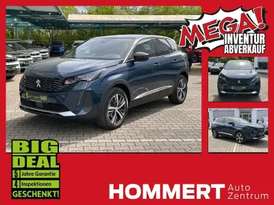 Gebraucht Peugeot 3008 Allure 131 PS (96 kW) 2023 Blau celebes (metallic) SUV