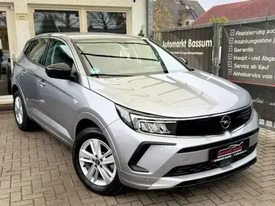 Second-hand Opel Grandland X Enjoy 131 CP (96 kW) 2024 Gri SUV