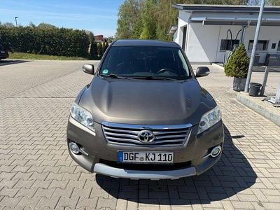 Second-hand Toyota RAV4 Travel 150 CP (110 kW) 2012 Maro SUV