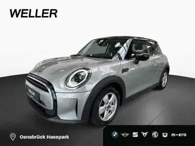 Begagnad Mini Cooper 136 HK (100 kW) 2023 Silver Halvkombi