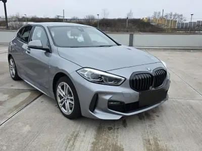 Gebraucht BMW 118 M Sport 136 PS (100 kW) 2022 Grau Kleinwagen