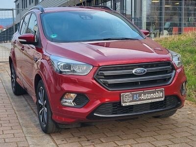 Rubyrot (metallic) Gebraucht 2017 Ford Kuga ST-Line SUV | 15.999 € (Fairer Preis)
