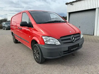 Gebraucht Mercedes Vito 136 PS (100 kW) 2010 Rot Van