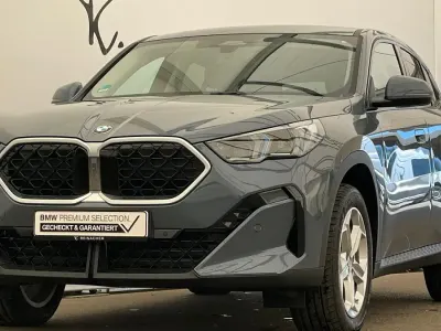 Gebraucht BMW X2 Efficient Dynamics 156 PS (114 kW) 2025 Bmw individual storm gray metal SUV