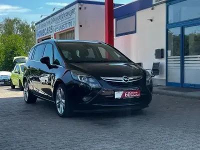 Gebraucht Opel Zafira Tourer Sport 131 PS (96 kW) 2012 Andere Van / Kleinbus