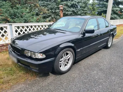 Gebraucht BMW 750 326 PS (239 kW) 1998 Schwarz Limousine