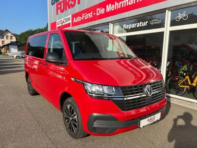 Gebraucht VW Multivan Family 150 PS (110 kW) 2021 Rot Van / Kleinbus
