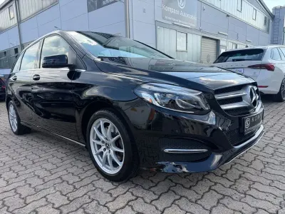 Gebraucht Mercedes B250 Style 211 PS (155 kW) 2018 Schwarz Kleinwagen