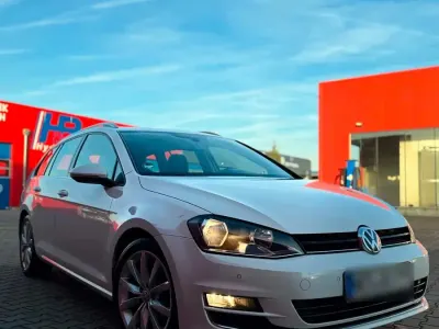 Gebraucht VW Golf VII Pure 2016 Weiß Kombi