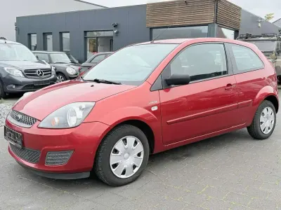 Gebraucht Ford Fiesta Style 60 PS (44 kW) 2008 Tango Kleinwagen