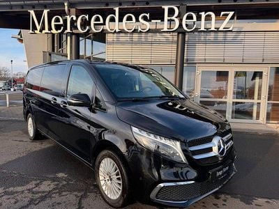 Gebraucht Mercedes V300 237 PS (174 kW) 2024 Schwarz Van / Kleinbus