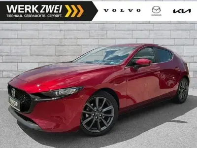 Gebraucht Mazda 3 Exclusive 122 PS (89 kW) 2023 Rot Limousine