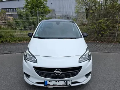 Usado Opel Corsa Color Edition 101 HP (74 kW) 2017 Branco Citadino