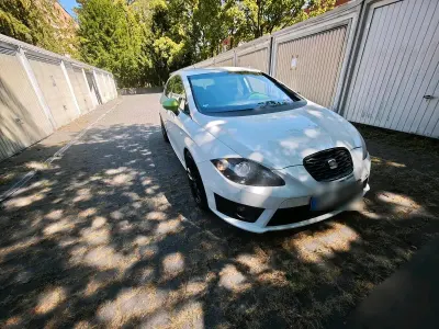 Gebraucht Seat Leon FR 211 PS (155 kW) 2010 Weiß Kleinwagen