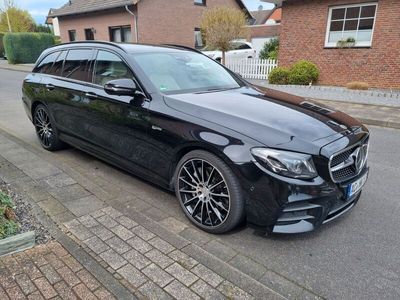 gebraucht Mercedes E43 AMG E 43 AMG Mercedes-AMG4MATIC T Autom. M...