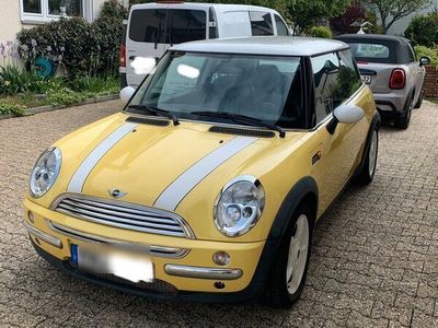 gebraucht Mini Cooper gelb, 1. Hand TÜV neu