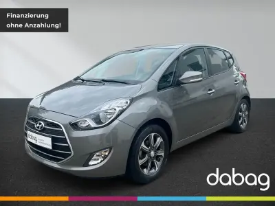 Gebraucht Hyundai i20 Space 125 PS (91 kW) 2019 Grau Kleinwagen