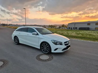 Gebraucht Mercedes CLA250 Shooting Brake 211 PS (155 kW) 2018 Weiß Kombi